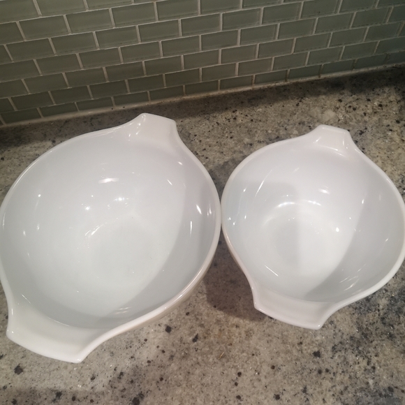 Vintage 2 x PYREX Forest Mushroom Cinderella Nesting 2.5 & 1.5 Liters Bowls - Picture 4 of 9